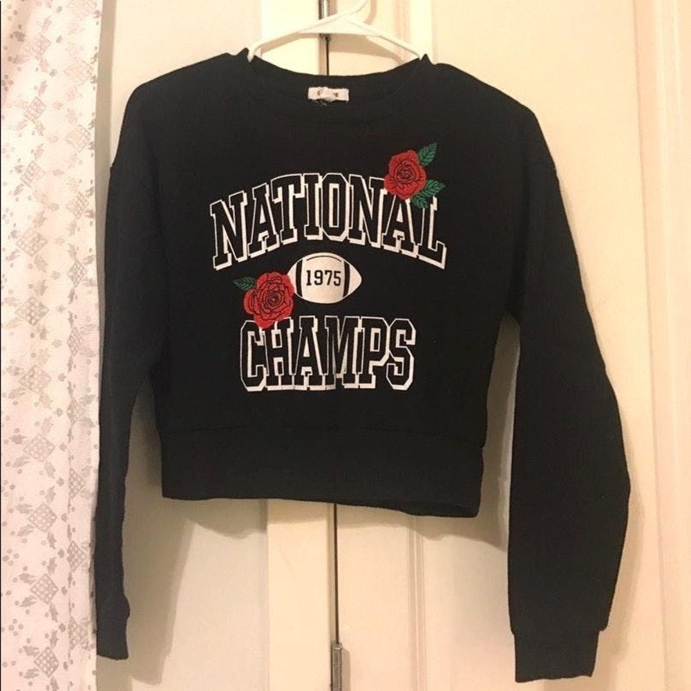 garage cropped crewneck sweatshirt
